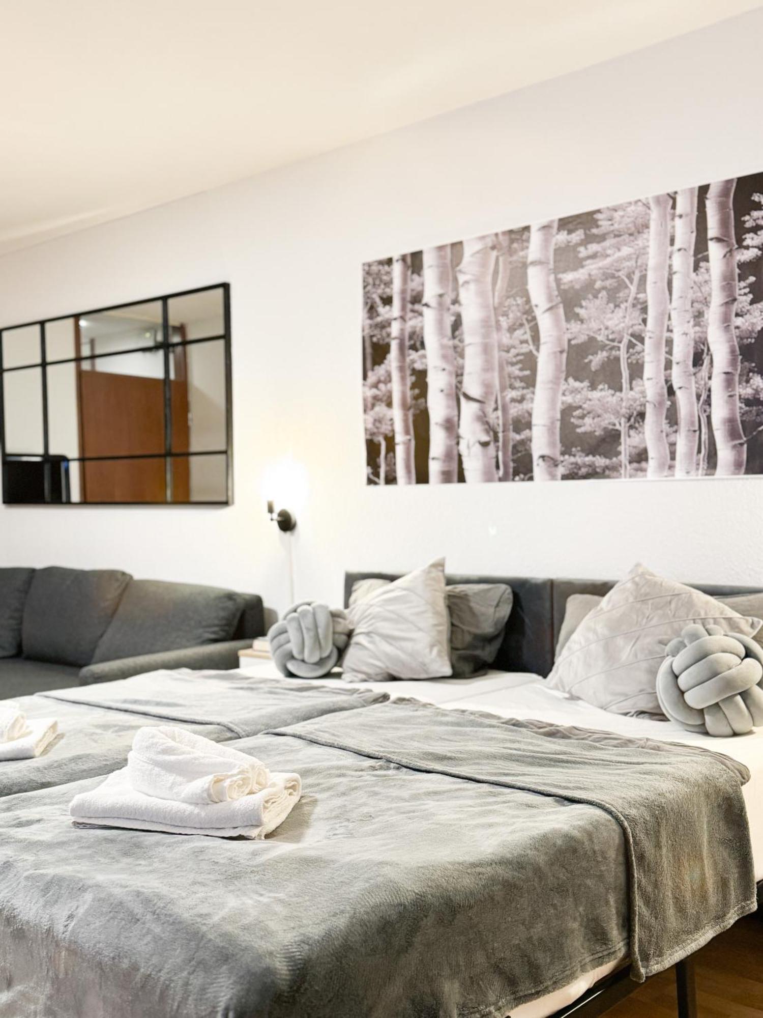 Modern Living In Karlsruhe - Frieden Apartments Екстериор снимка