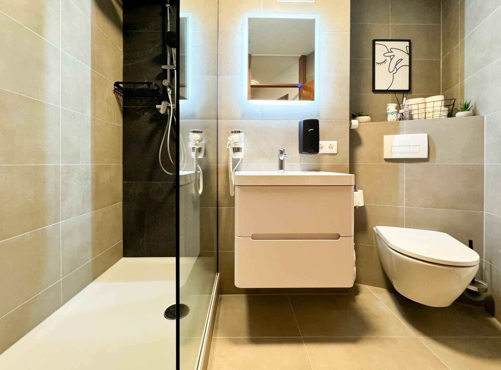 Modern Living In Karlsruhe - Frieden Apartments Екстериор снимка